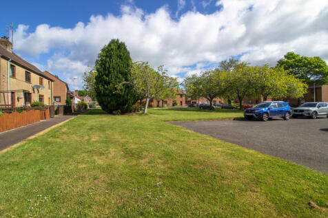 Communal Grounds