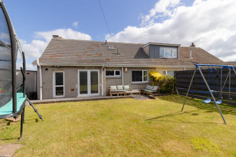 Rear Garden/Rear Elevation