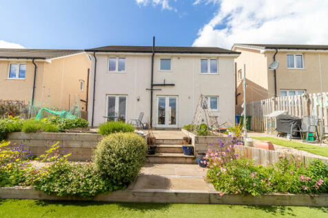 Rear Garden/Rear Elevation