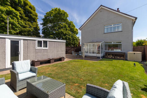 Rear Garden/Rear Elevation