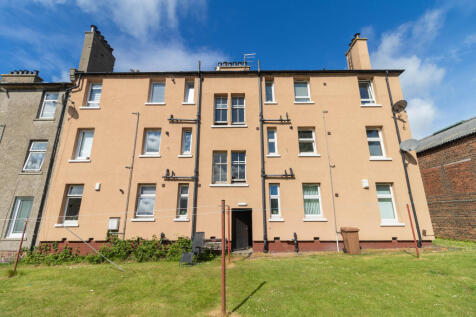 Rear Garden/Rear Elevation