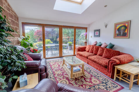 Garden Sitting Room