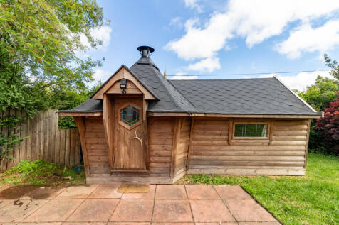 Barbeque Hut