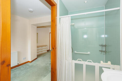 Ensuite Shower Room