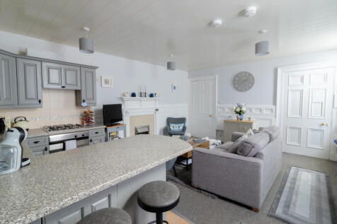 Open Plan Lounge Dining Kitchen