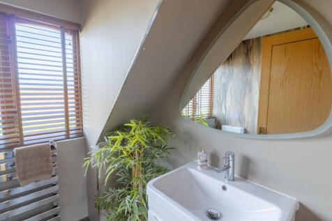 En Suite 2