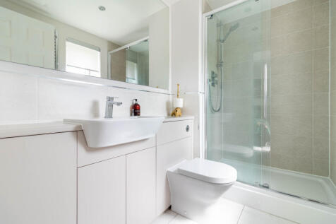 Bedroom 1 En-Suite