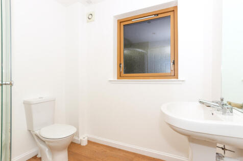 Family Shower Room