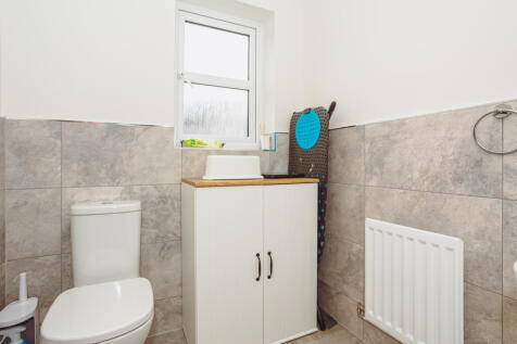 Downstairs Bathroom
