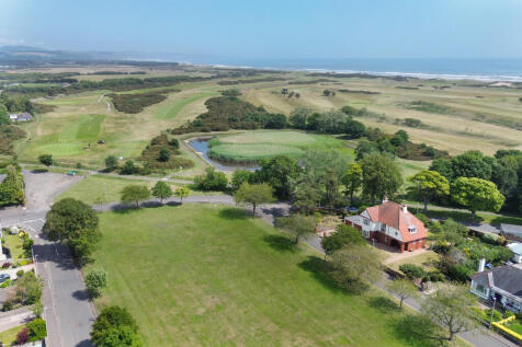 Mid-Links, Golf Course &amp; Sea Views