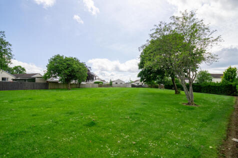 Parkland at Rear