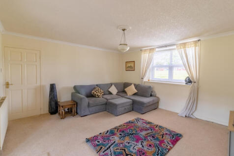 Lounge 1