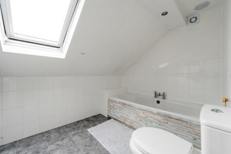 11_bathroom_3