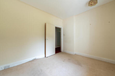 9_bedroom2_2