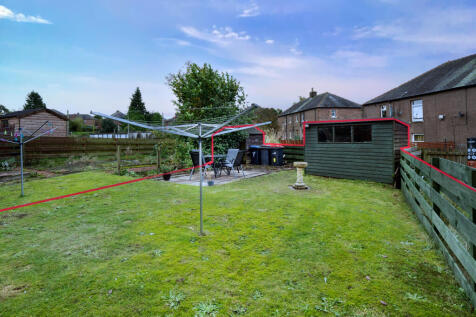 7 Eastfield Road, rear garden.JPG
