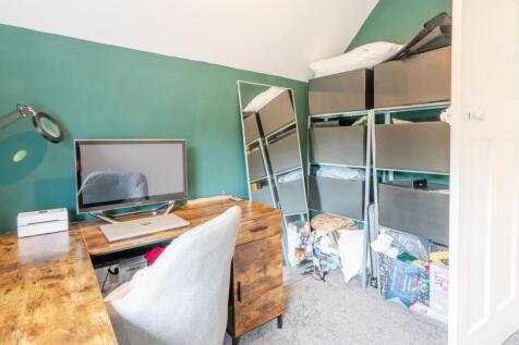 12reynoldsplacereynoldsplacebarrow-in-furnessla145dq-10