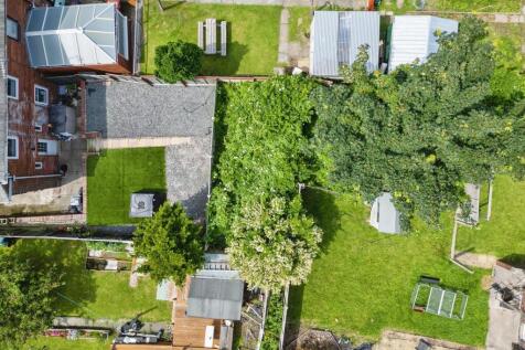 12reynoldsplacereynoldsplacebarrow-in-furnessla145dq-35