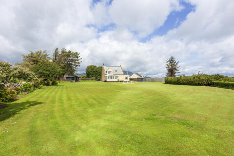 Rear View &amp; Gardens