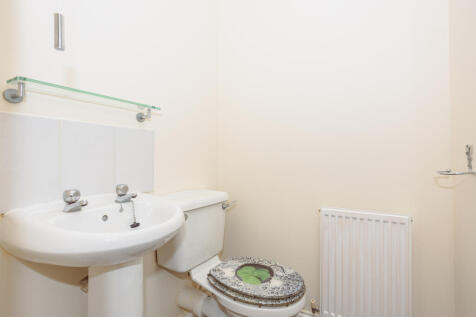 Bedroom One En-suite