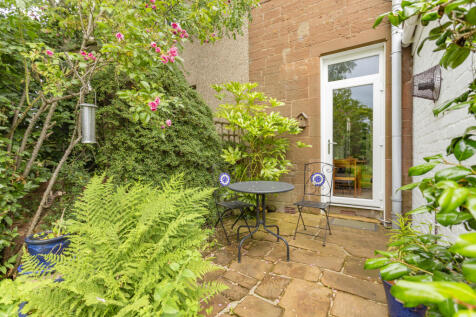 Courtyard/Patio