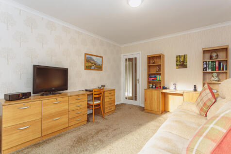 Sitting Room/Bedroom Four