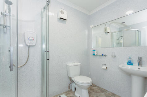 Ensuite Shower Room