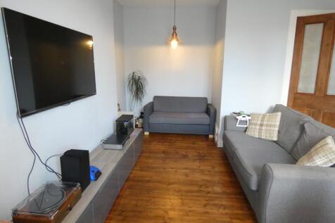 LOUNGE/ DINING