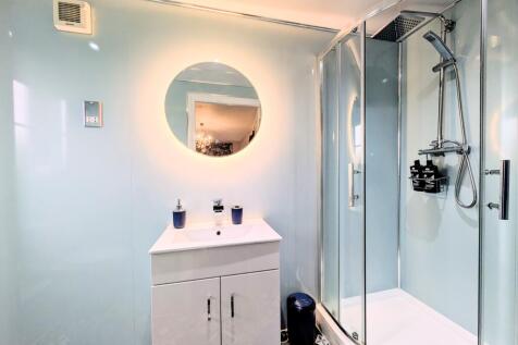 En - Suite