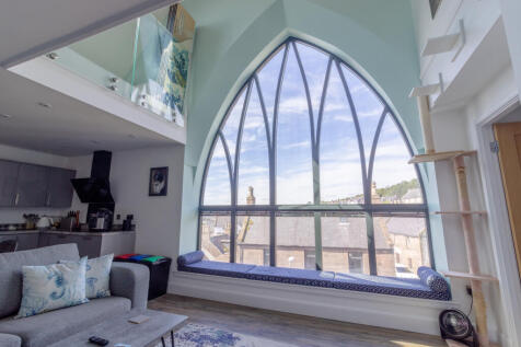 Lounge Window