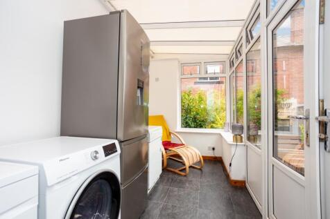 Conservatory/Utility Room