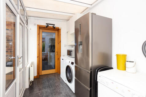 Conservatory/Utility Room