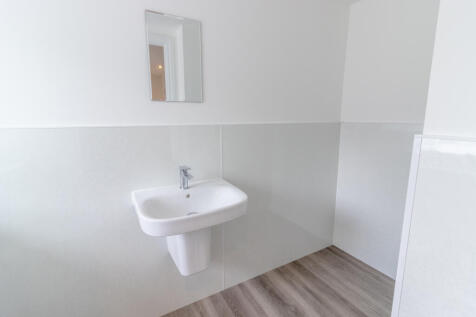 Cloakroom WC