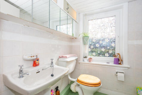 Upstairs Wash Room