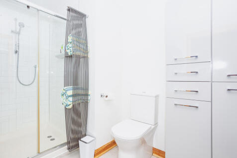Bedroom One En-Suite