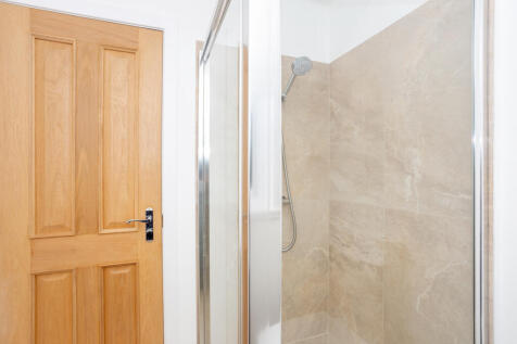 Family Shower Room