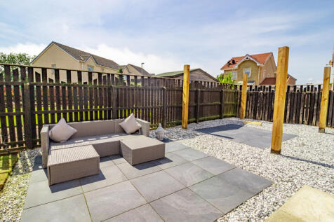 Rear Garden &amp; Exterior Seating