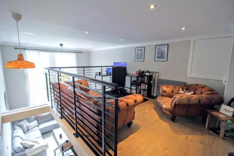 Mezzanine bed 2