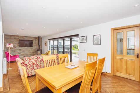 Open Plan Living/Family/Dining Space