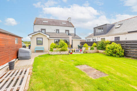 Rear View &amp; Garden