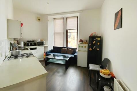 Living Room/Kitchen