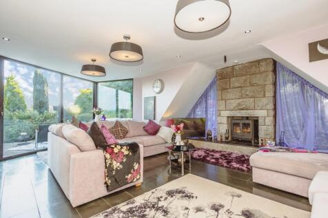 Upstairs Lounge