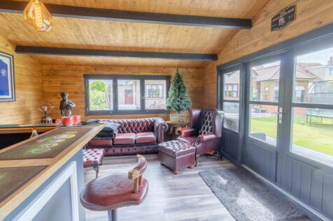 Summer House