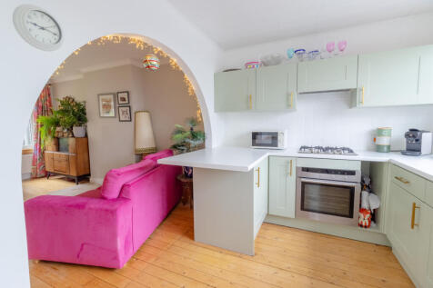 Kitchen to Family Dining Room