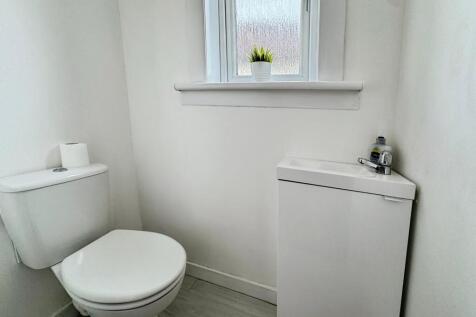 En-suite W.C.