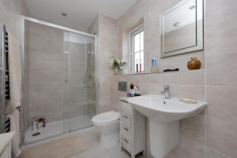 Master Ensuite
