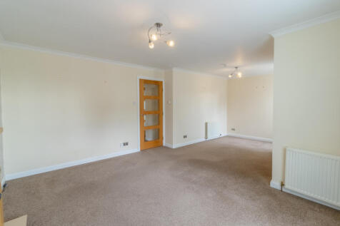 Lounge Dining Room