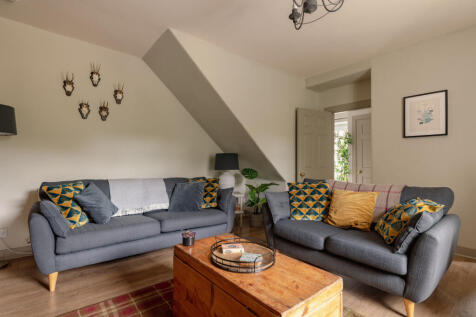 Lounge 3