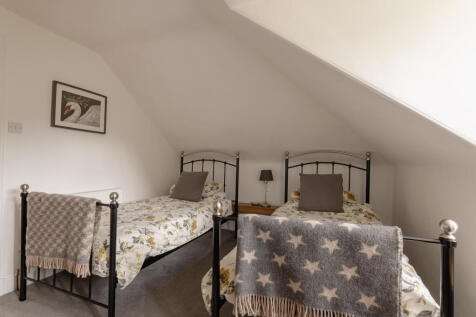 Bed 2