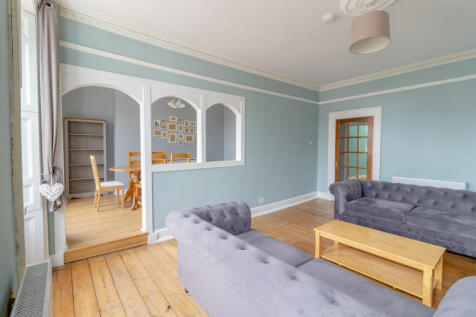 Lounge to Dining Room