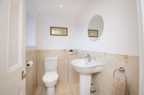 Cloakroom WC